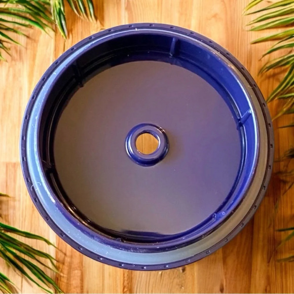 STARBUCKS Limited Edition 24oz Multicolored Sequin Tumbler - Picture 5 of 7